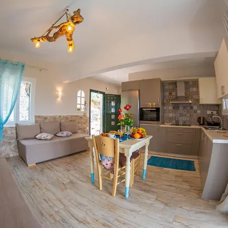 Nausika Corfu Casa de Férias *