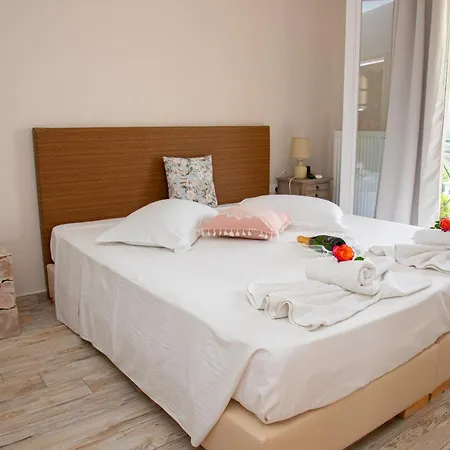 度假居 Nausika Corfu